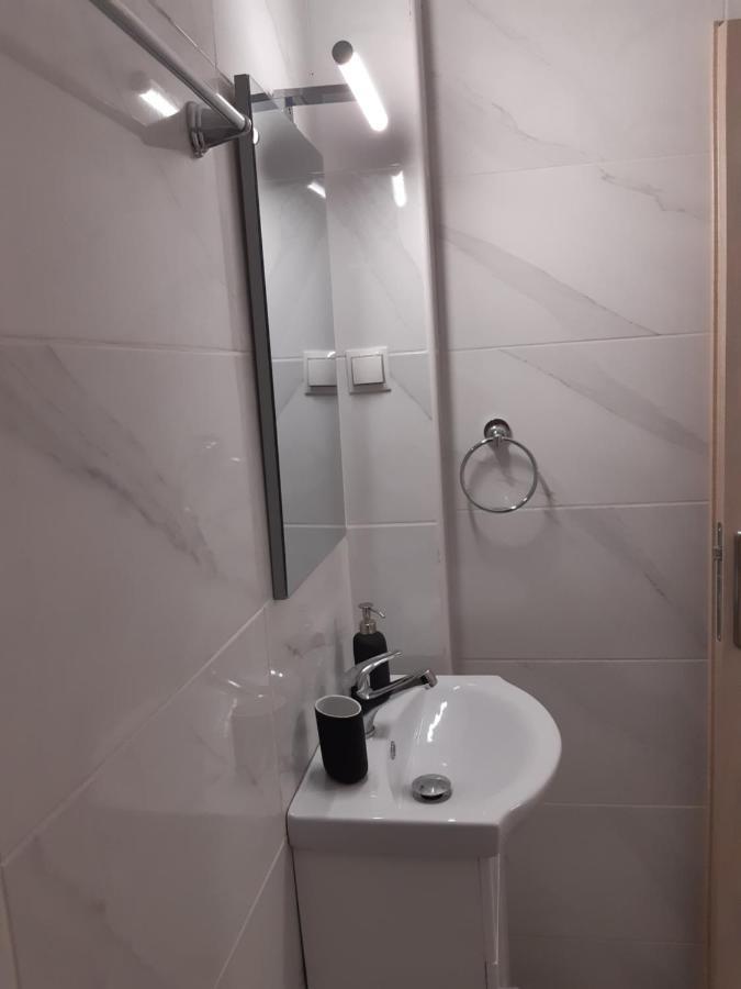 Stylish Apartment Атина Екстериор снимка