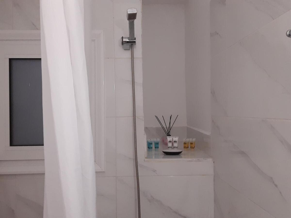 Stylish Apartment Атина Екстериор снимка